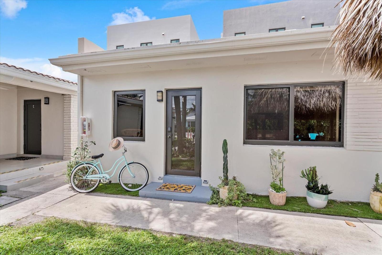Apartamento Walnut By The Sea Hollywood Exterior foto