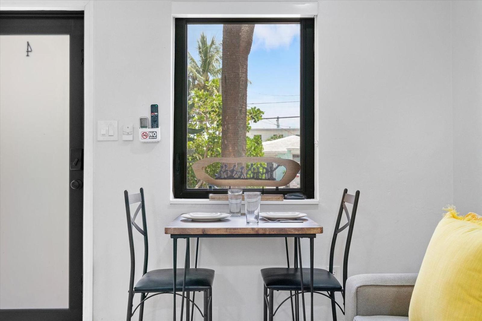 Apartamento Walnut By The Sea Hollywood Exterior foto